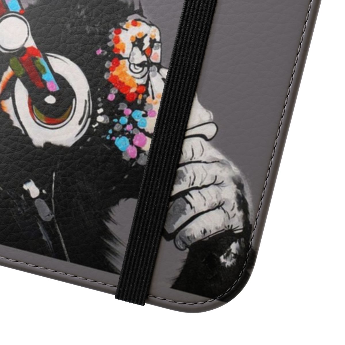 Vibrant phone case featuring a chimpanzee in a "thinker" pose, inspired by the artwork of Banksy. - Close Up