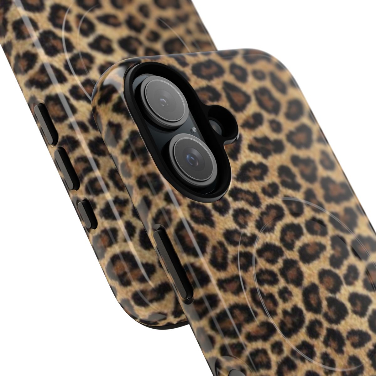 Leopard print phone case with magnetic tough design - Detail