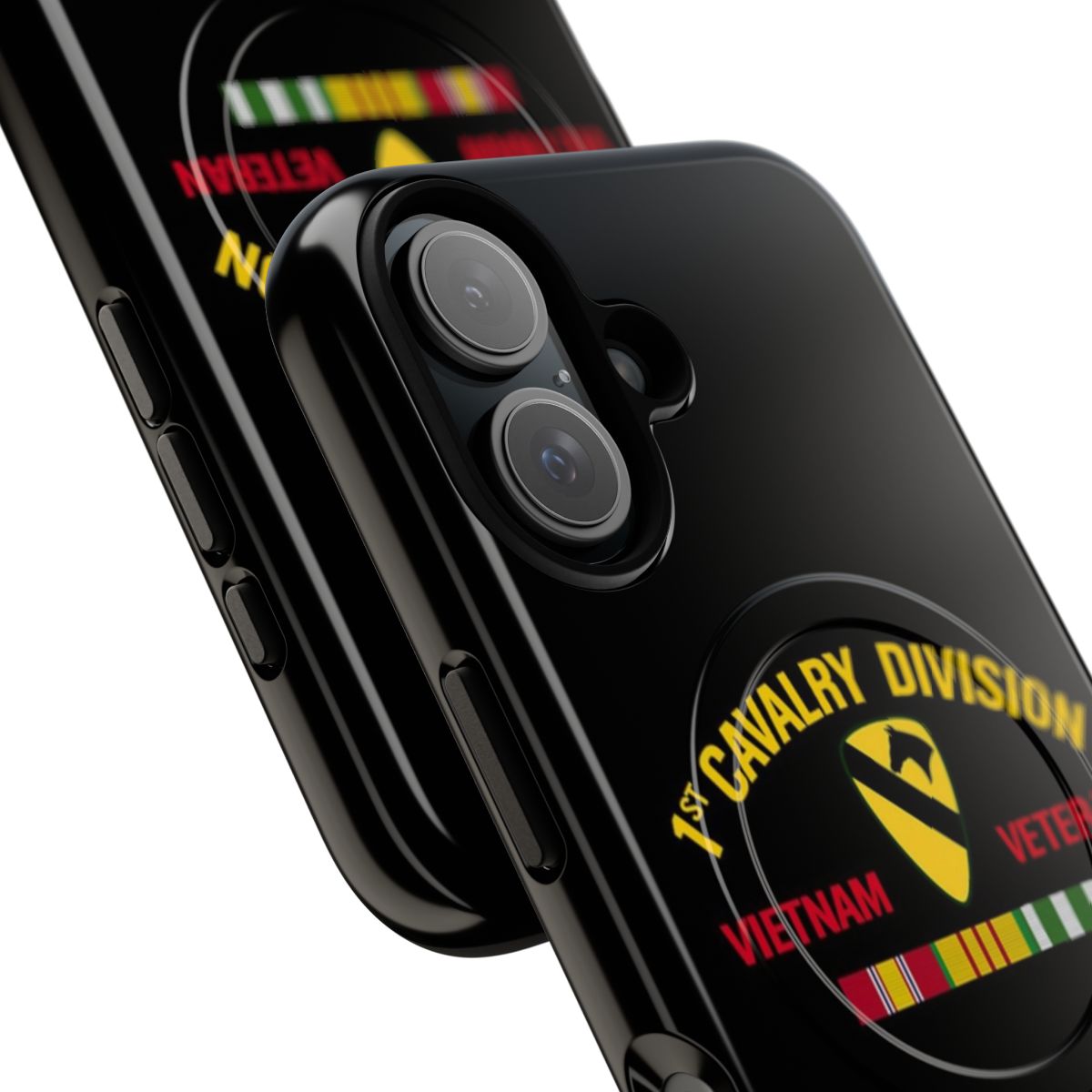 Patriotic phone case with 1st Cavalry Division Vietnam Veteran design - Detail