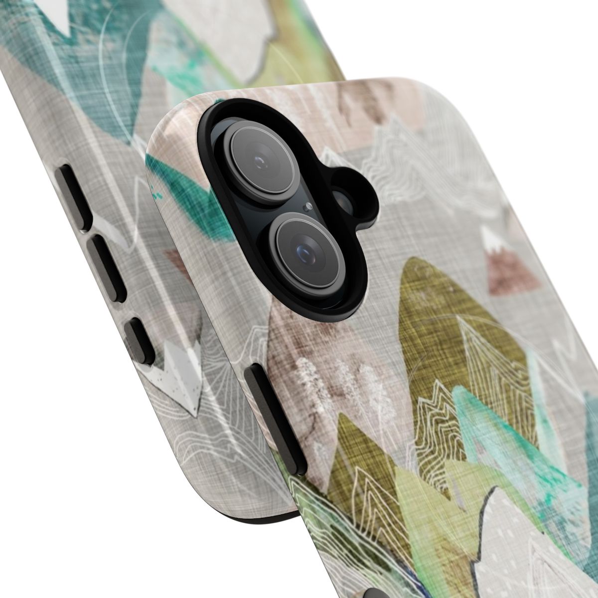 Misty mountain landscape phone case with magnetic closure - Detail