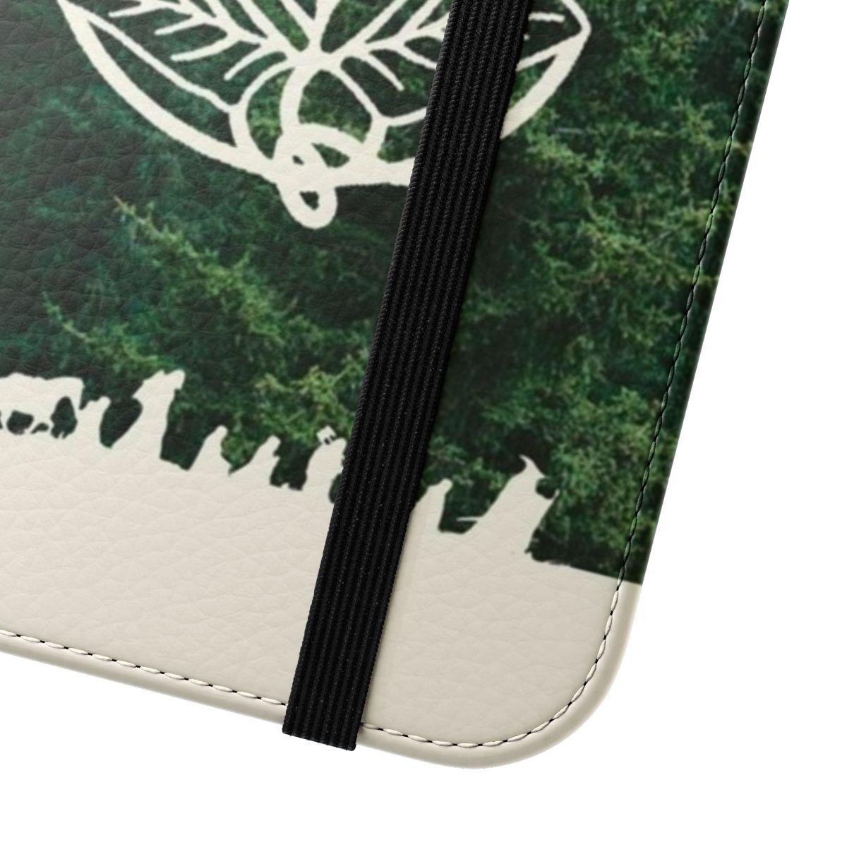 Enchanting phone case featuring Lord of the Rings inspired design - Close Up