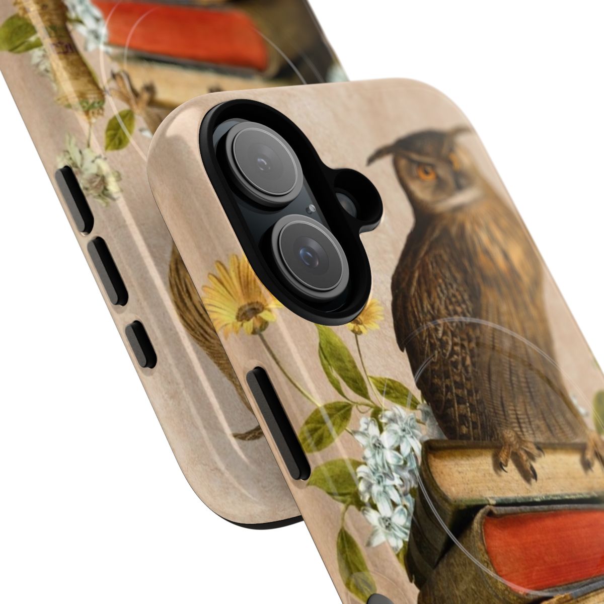 Artistic magnetic owl phone case with a fantasy, collage-like design - Detail