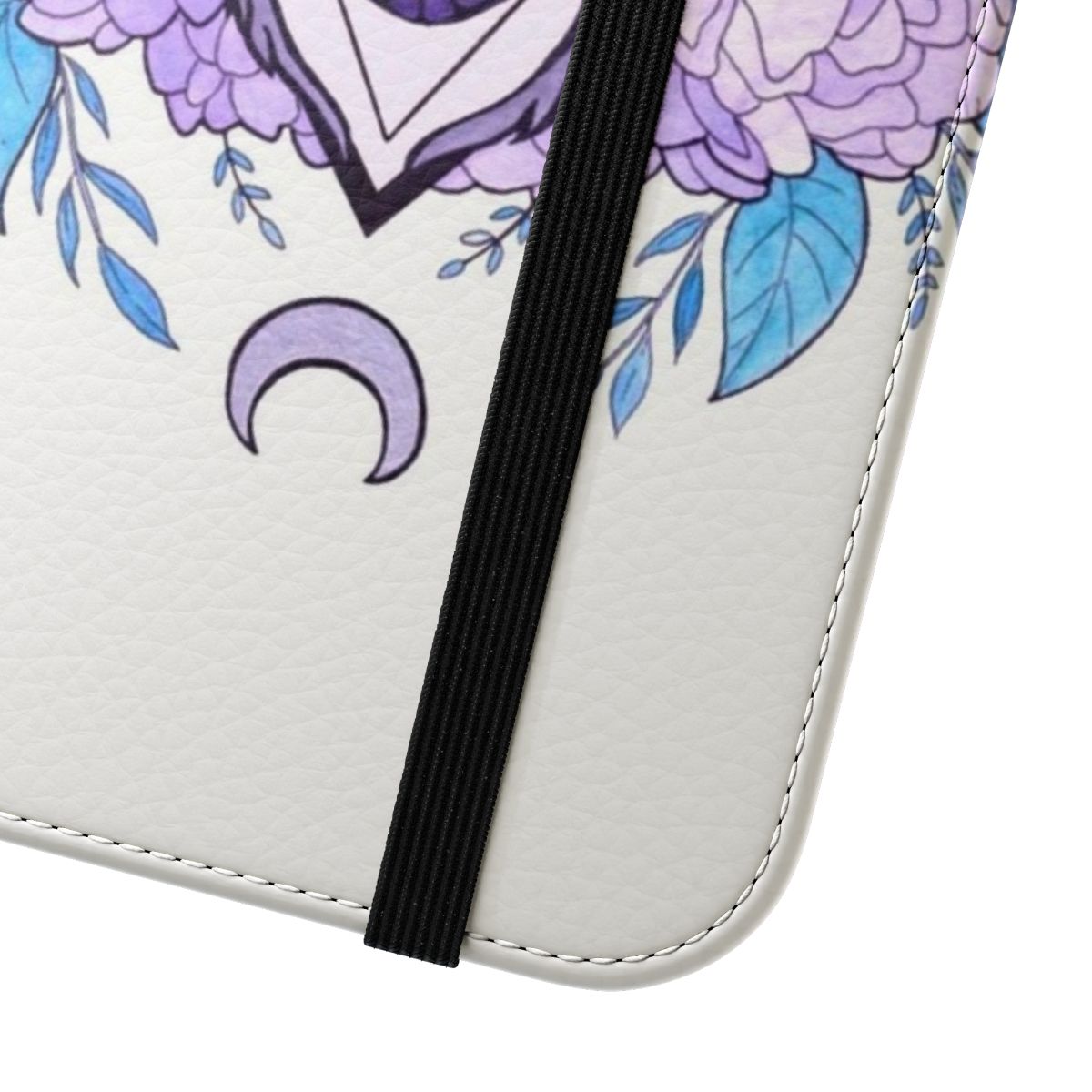 Nikury Flip Cover Phone Case with Scarab Queen Design - Close Up