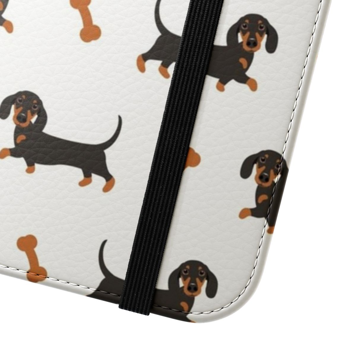 Dachshund sausage dog phone case in black and tan colors - Close Up